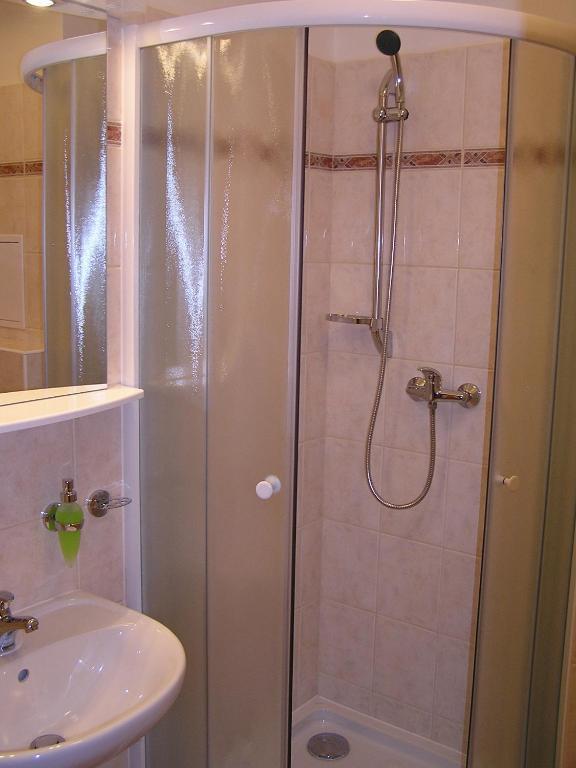 Gonda Apartments Hradec Králové Kamer foto